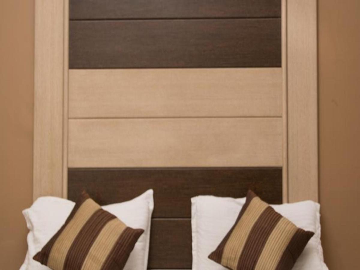 Hotel Pacific Inn Huda City Centre Gurgaon Buitenkant foto